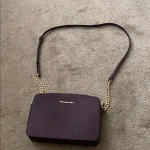 Micheal Kors purse